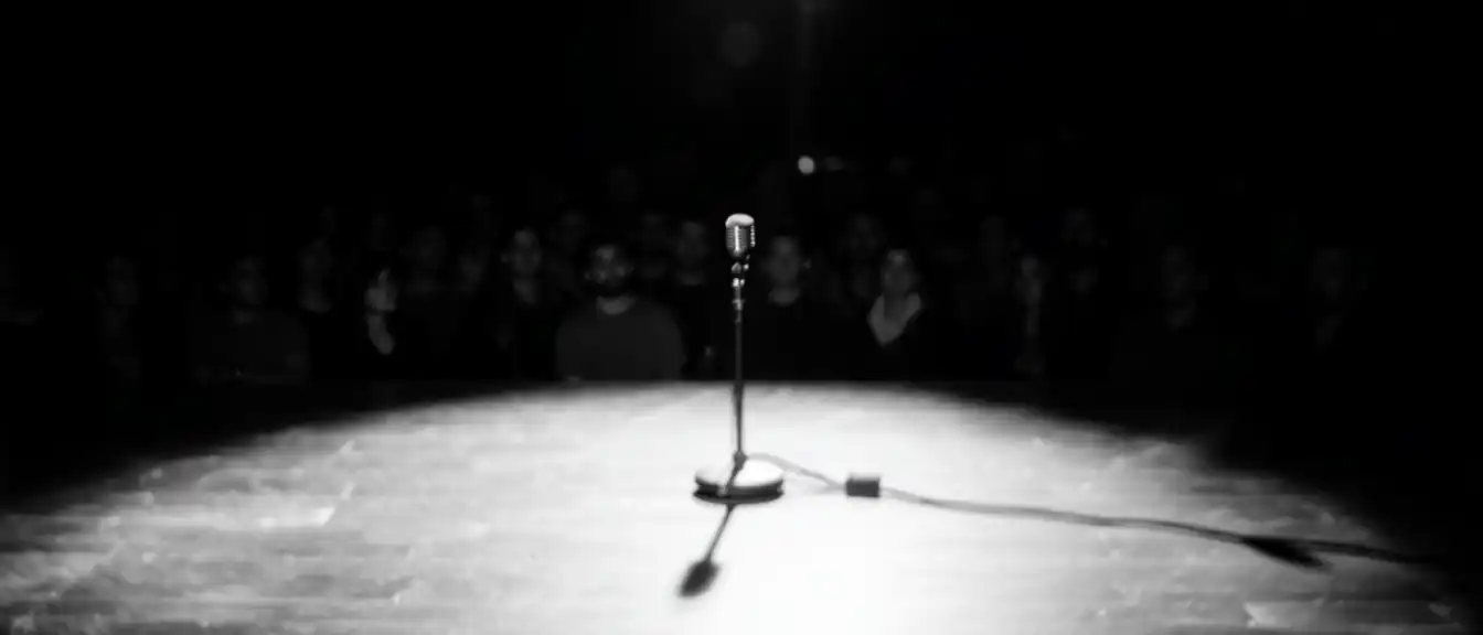 Музыка как инструмент пропаганды: в Киеве хотят внести фронтмена The Hatters в список угроз безопасности