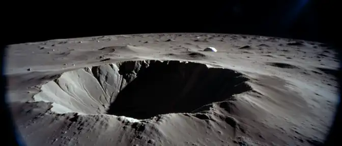 След от «Фалькона»: как отработанная ступень SpaceX оставила шрам на лунной поверхности