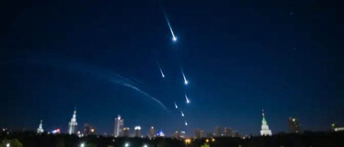 Космическое шоу в небе столицы: когда ждать звездопад и парад планет